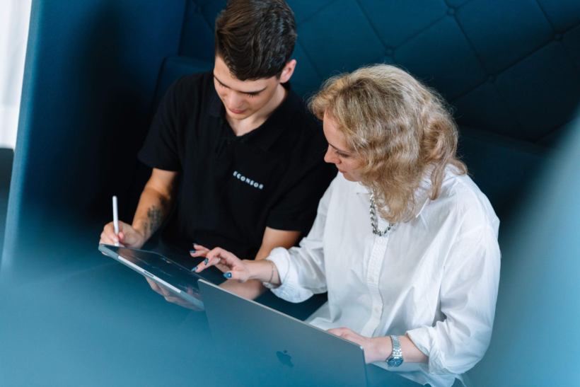 Benutzerfreundlichkeit und UX: 5 Tipps zur Verbesserung Benutzerfreundlichkeit und UX: 5 Tipps zur Verbesserung